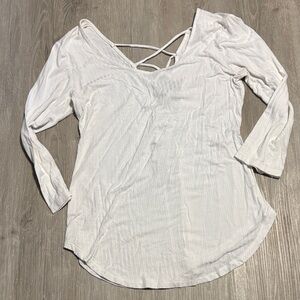 Chic White Crisscross Women's Blouse